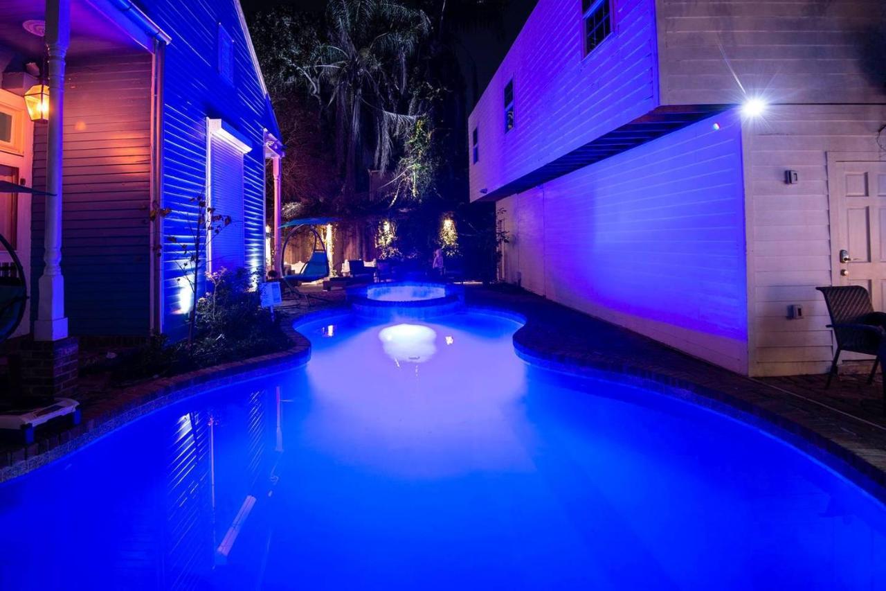 Villa Five Br - Sleeps 10! Steps From French Quarter Nueva Orleans Exterior foto